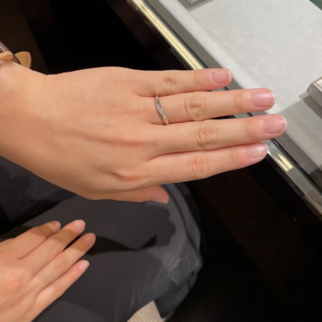 【アイプリモ(I-PRIMO)の口コミ】 ストレートタイプではなくウェーブタイプなので定番ではなくデザイン性が…