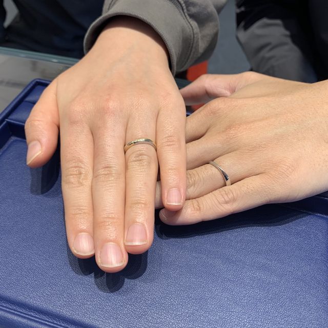 【銀座ダイヤモンドシライシの口コミ】 当初はダイヤモンドに興味はありませんでした。しかし試着してみると上品…