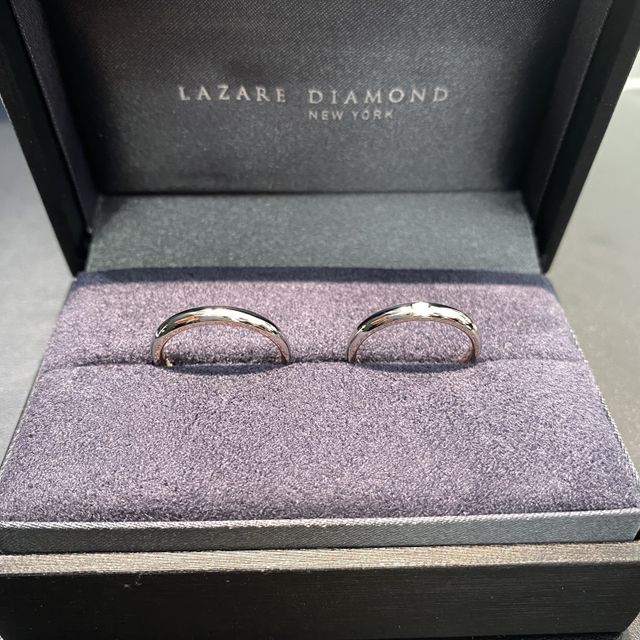 【ラザール ダイヤモンド(LAZARE DIAMOND)の口コミ】 シンプルでも高級感があって、歳を取ってもずっと付けていたいと思えるも…