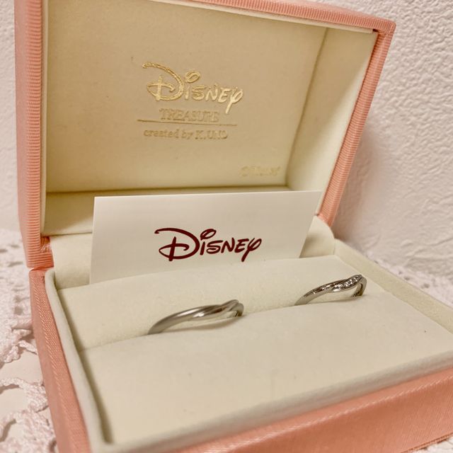 【ケイウノ ブライダル(K.UNO BRIDAL)の口コミ】 ディズニーの世界観を大切に指輪を作っているというところに惹かれました…