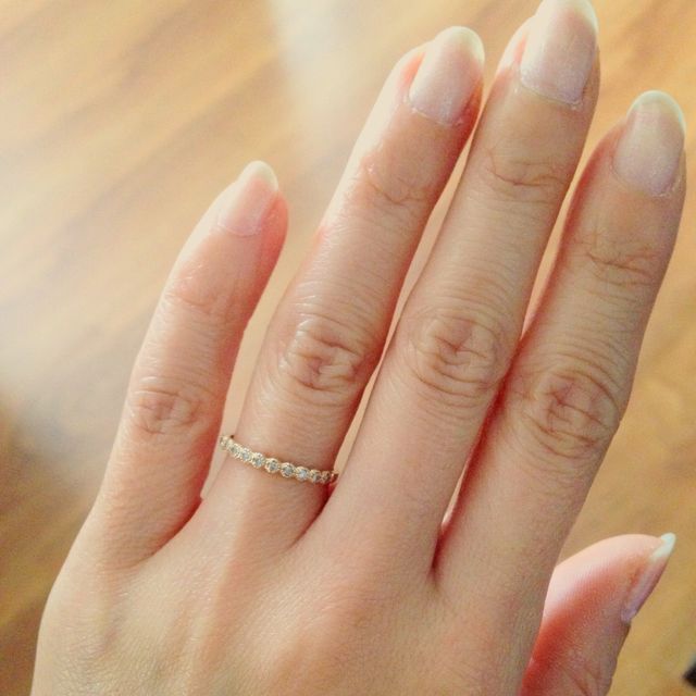 【ジュエリーツツミ(JEWELRY TSUTSUMI)の口コミ】 結婚指輪と重ね付けできて、普段使いできるダイヤモンドリングが欲しくて…