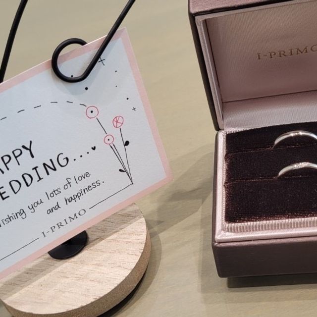 【アイプリモ(I-PRIMO)の口コミ】 他のお店にも行ったのですがアイプリモの指輪のデザインがお互いに気に入…