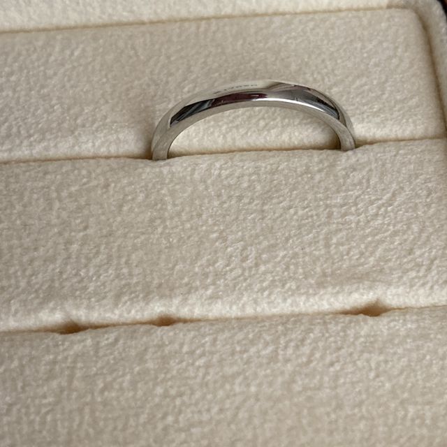 【TANZO.(鍛造指輪)の口コミ】 鍛造製法という特徴がとても魅力的に思えて決めました。数週間試着してサ…