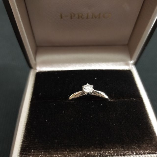 【アイプリモ(I-PRIMO)の口コミ】 肌にもやさしいプラチナ素材だったこと。また、ダイアモンドが目立ちすぎ…