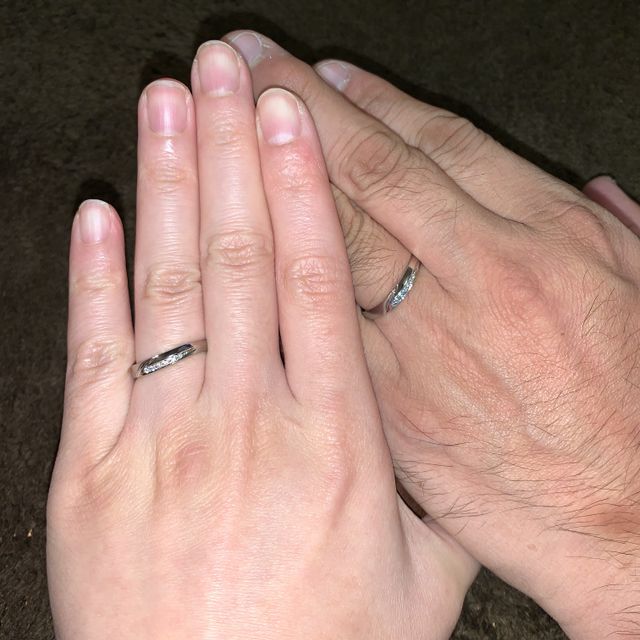 【COLANY(コラニー)の口コミ】 他にはないデザインが気に入りました。その他、つけた時にストレスがない…