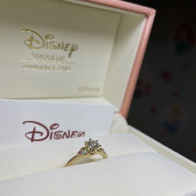 【ケイウノ ブライダル(K.UNO BRIDAL)の口コミ】 ラプンツェルが好きで、ラプンツェルモチーフの指輪をインターネットで探…