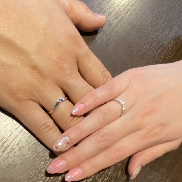 【ジュエリーツツミ(JEWELRY TSUTSUMI)の口コミ】 婚約指輪も結婚指輪も両方欲しかったので、最初はバラバラに組み合わせて…