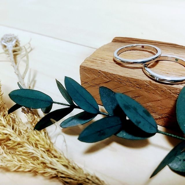 【CRAFY(クラフィ)の口コミ】 ただ既成品を買うのではなく２人の手で作り、想いを込めて形に残したいと…