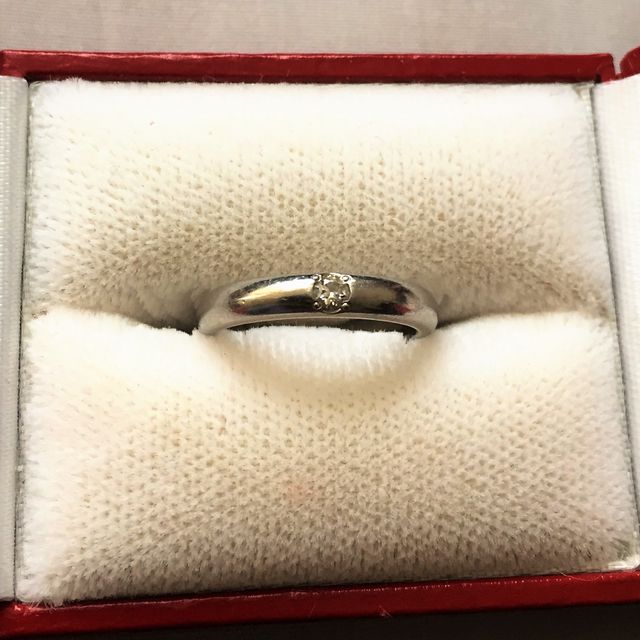 【ラザール ダイヤモンド(LAZARE DIAMOND)の口コミ】 普段そのままずっと着けていて邪魔にならず、お手入れがしやすい、シンプ…