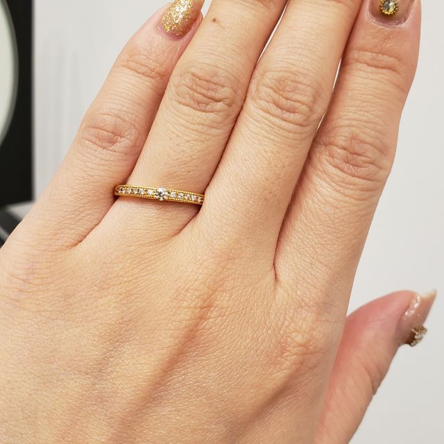 【エクセルコダイヤモンド(EXELCO DIAMOND)の口コミ】 何店舗か行きましたが、このリングのデザインが私の中で1番ツボでした。ゴ…