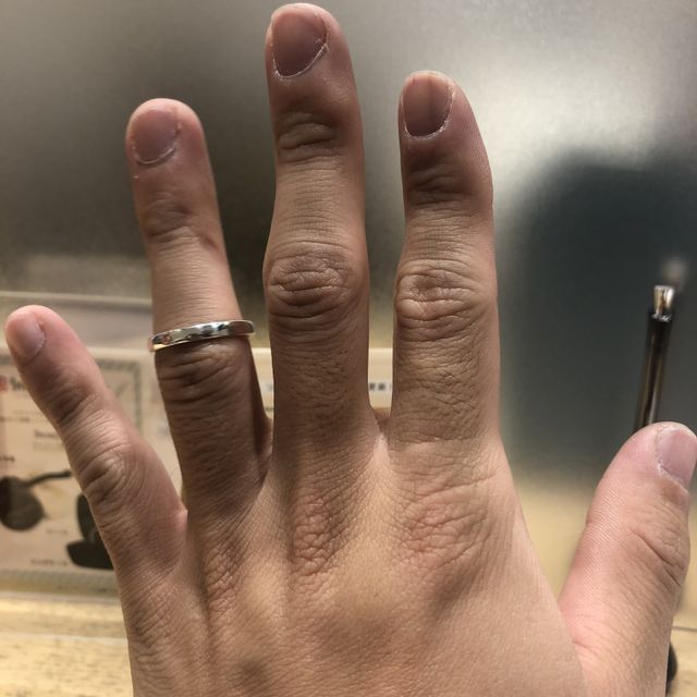 【ringram(リングラム)の口コミ】 プラチナ、金、ピンクのデザインから選べたが、プラチナが良いと思いまし…