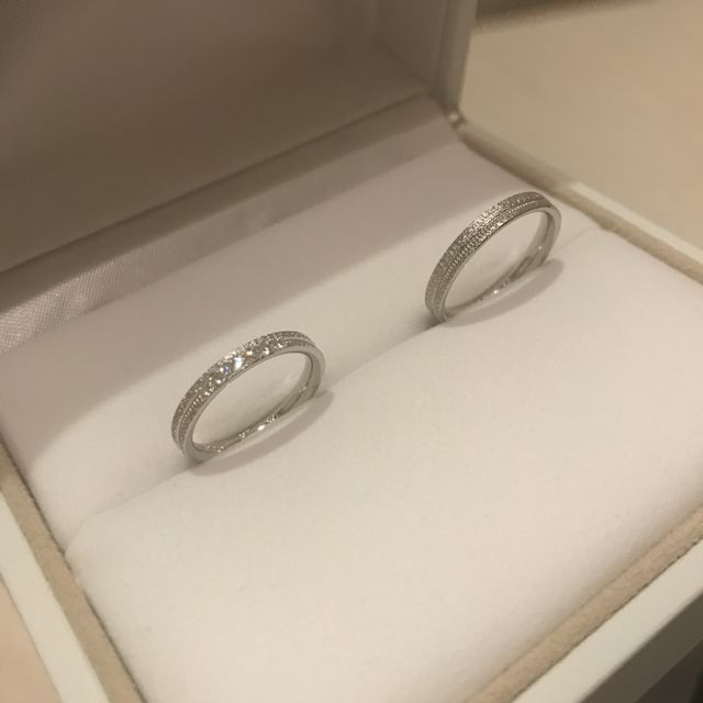 【PILOT BRIDAL(パイロットブライダル)の口コミ】 元々２人でこんな指輪がほしいと話をしていた時に、個性的で上品な指輪が…