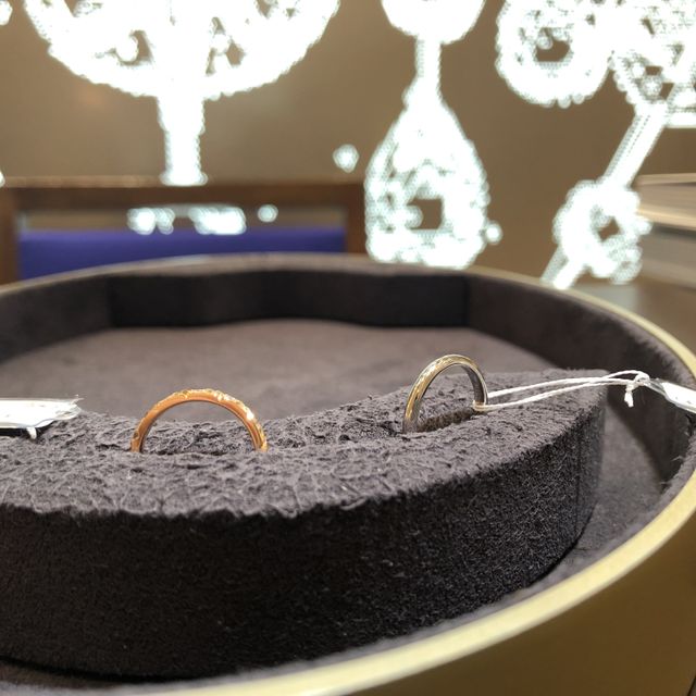 【ショーメ(CHAUMET)の口コミ】 デザイン性がある指輪がいいなと思っていたので
ショーメのトルネードとい…