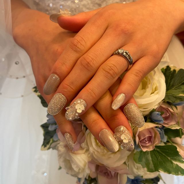 【エクセルコダイヤモンド(EXELCO DIAMOND)の口コミ】 婚約指輪でWild Roseをもらっていたため、結婚指輪はセットのものにしよう…