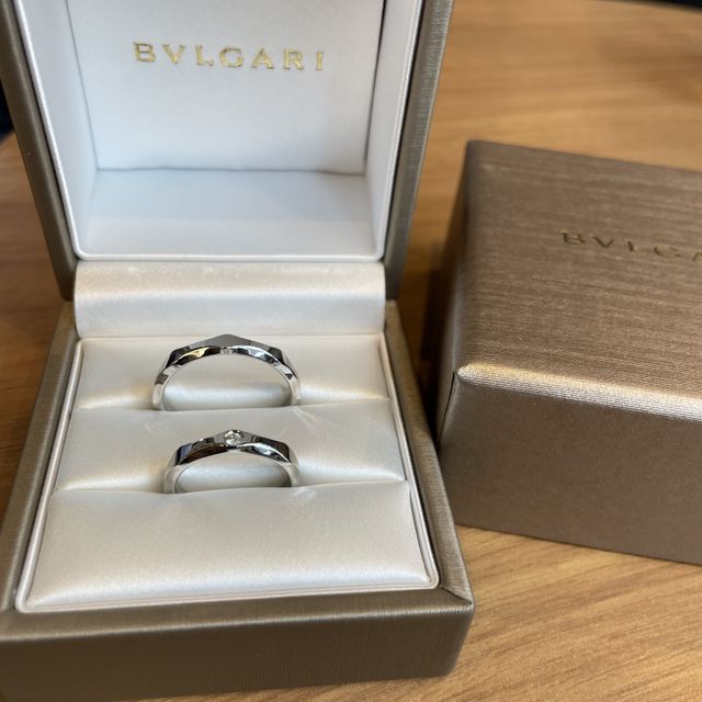 【ブルガリ(BVLGARI)の口コミ】 憧れのブランドで人と被らないデザインの指輪が欲しいと思い購入を決めま…