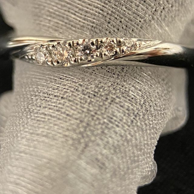 【銀座ダイヤモンドシライシの口コミ】 指輪の購入の決め手は、刻印の自由度の高さと（女性側は）ダイヤモンドの…