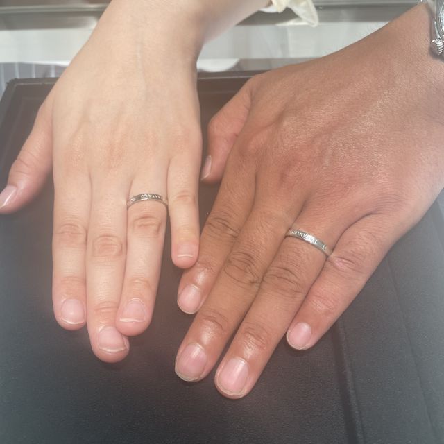 【ティファニー(Tiffany & Co.)の口コミ】 ホームページなどを見て気になってた指輪を試着しました。太めの指輪で「…