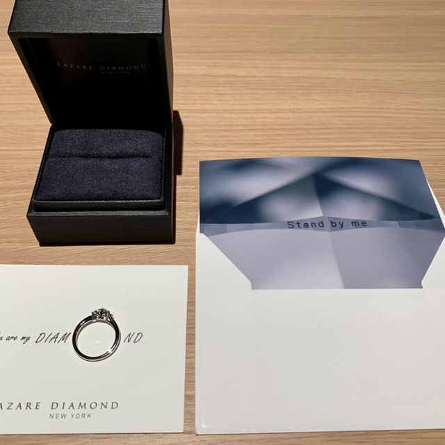 【ラザール ダイヤモンド(LAZARE DIAMOND)の口コミ】 サプライズプロポーズされた側ですが、購入時は以下のことを考えてくれた…