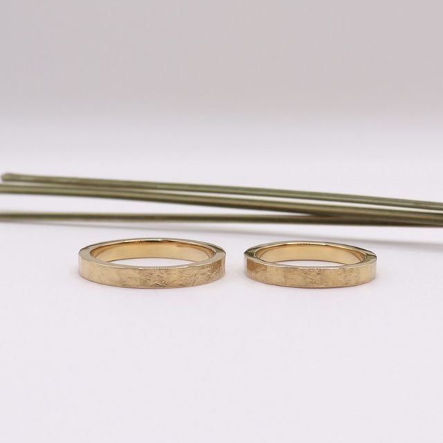 【鶴(mikoto)の口コミ】 マットな仕上がりになっていますが普段の生活スタイルに合わせて内側は脱…