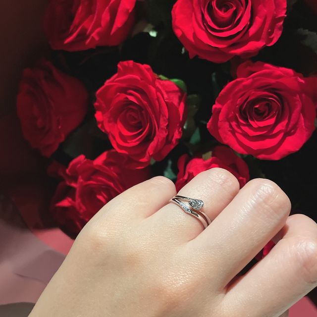 【LEGAN(レガン)の口コミ】 線が細く派手すぎない重ね付けできるデザインを探していました。プライベ…