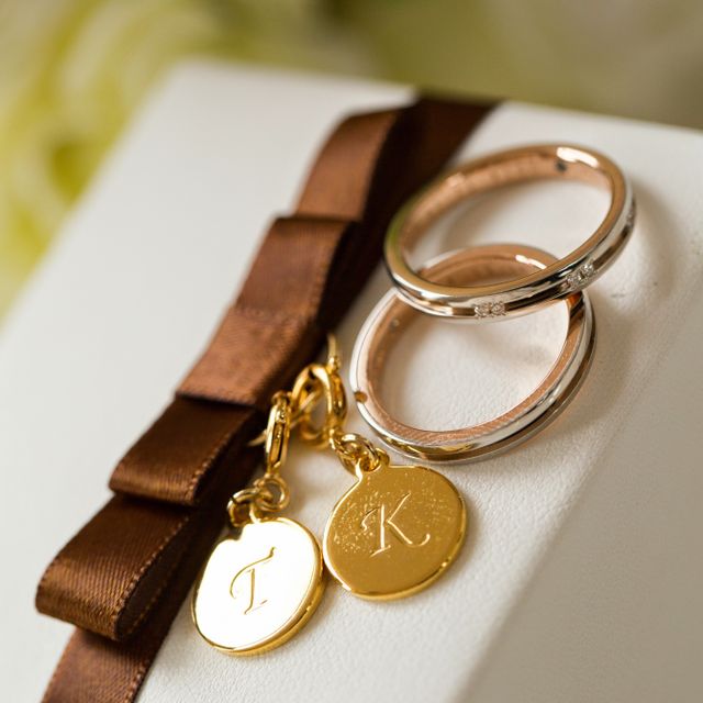 【アイプリモ(I-PRIMO)の口コミ】 婚約指輪を同店で購入していたので、まずは同店で探してみようという事で…