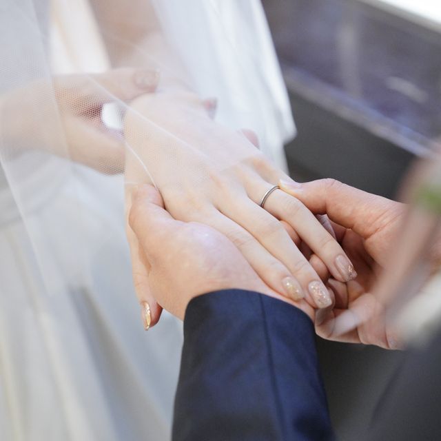 【ティファニー(Tiffany & Co.)の口コミ】 ティファニーはわりとしっかり目のデザインで、外国人の方に似合うような…