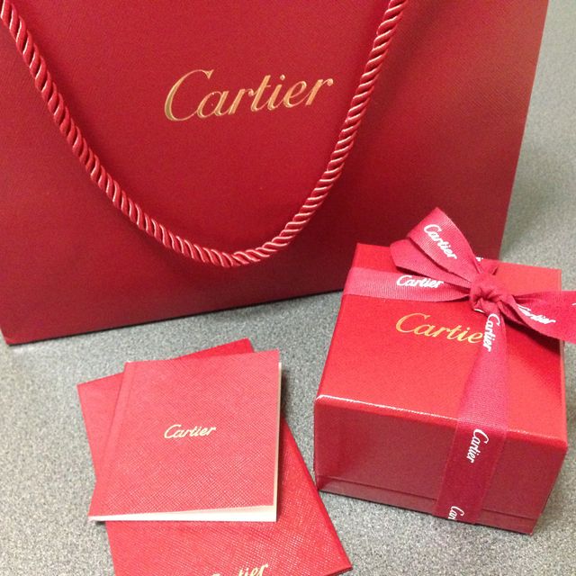 【カルティエ(Cartier)の口コミ】 高校生の頃から、結婚相手にカルティエの指輪をプレゼントしてもらうのが…