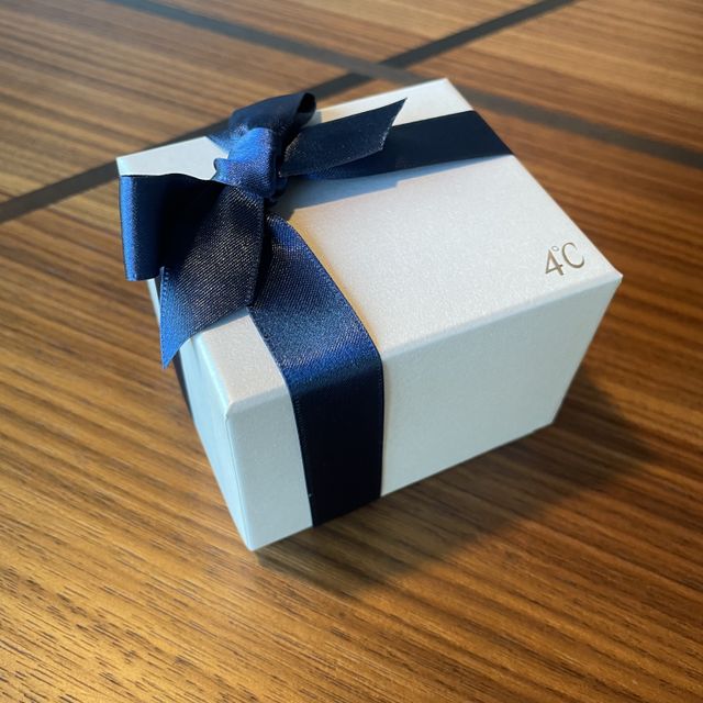 【4℃ BRIDAL(ヨンドシーブライダル)の口コミ】 デザインと価格が大きな決め手です。元々他のブランドで欲しいものがあっ…