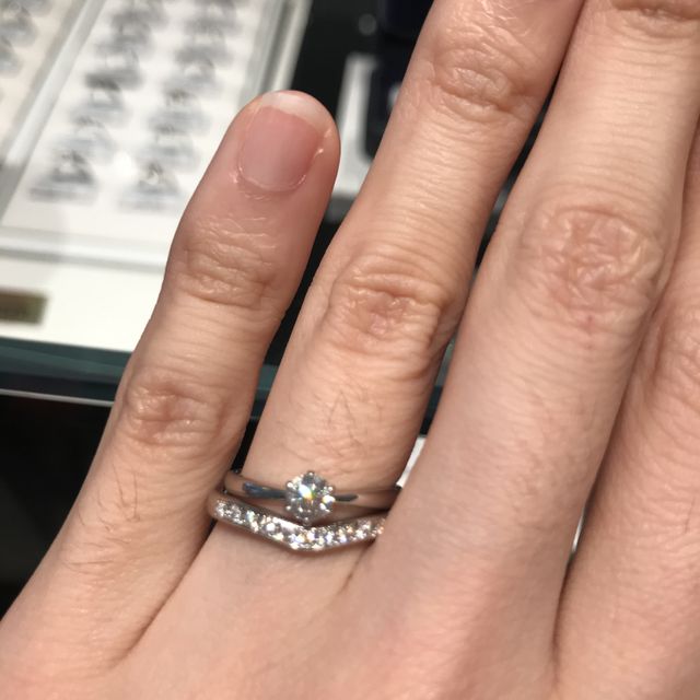 【銀座ダイヤモンドシライシの口コミ】 他店では見ないデザインが多い中、可愛く人と被らなそうっていうのはいい…