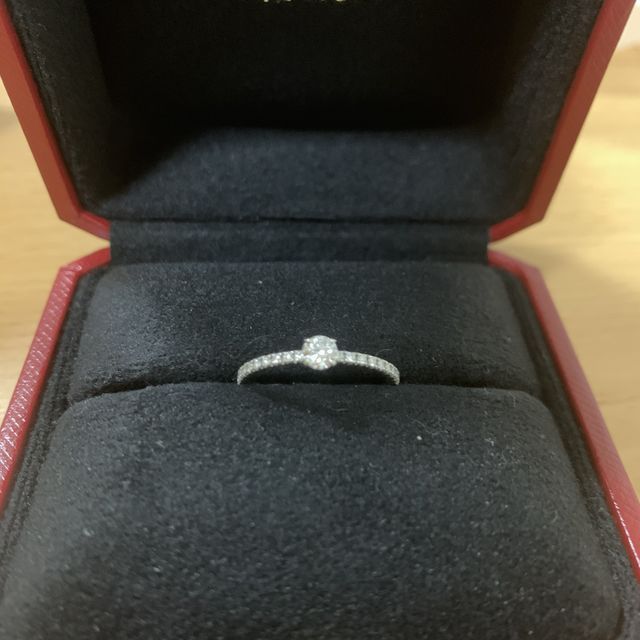 【カルティエ(Cartier)の口コミ】 彼に選んでもらったので聞いた話になるのですが、私が「エタニティリング…