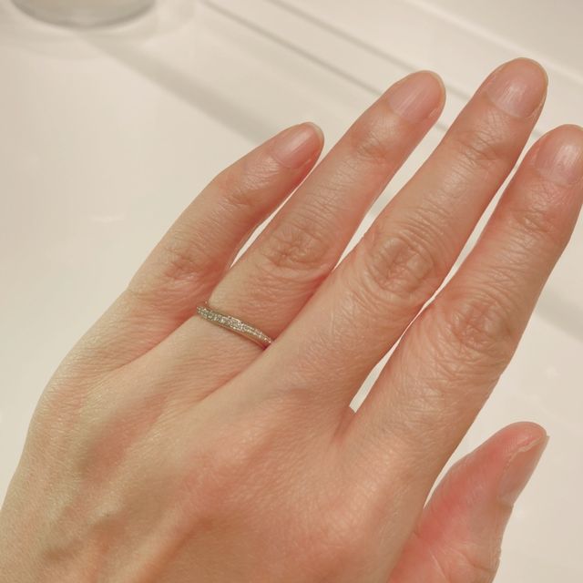 【4℃ BRIDAL(ヨンドシーブライダル)の口コミ】 4℃と決めていました。価格帯やデザインもとても気に入り、店員さんも親身…