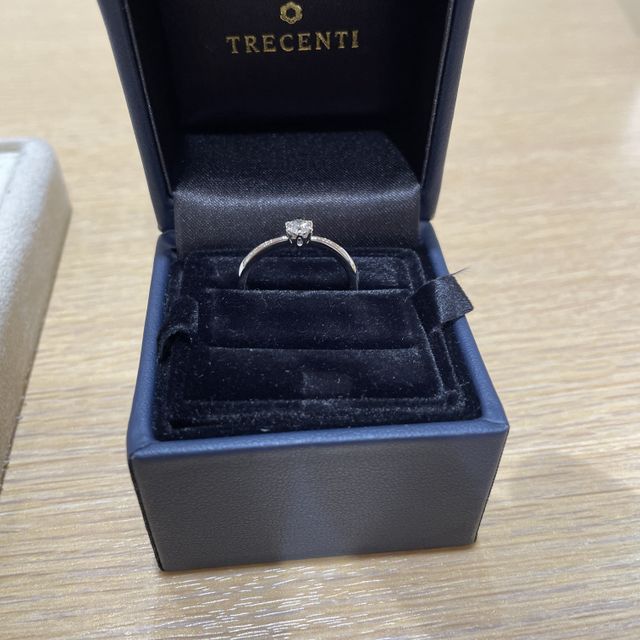 【TRECENTI(トレセンテ)の口コミ】 お相手が希望しているデザインがあり、それに近いものがあったため決めま…