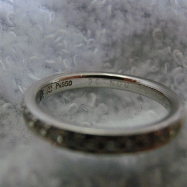 【4℃ BRIDAL(ヨンドシーブライダル)の口コミ】 婚約指輪を購入しなかったので、ダイヤのついた少し華やかな、かつ、日常…