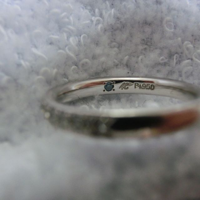 【4℃ BRIDAL(ヨンドシーブライダル)の口コミ】 婚約指輪を購入しなかったので、ダイヤのついた少し華やかな、かつ、日常…