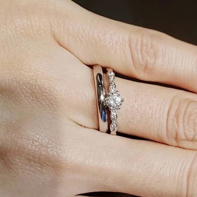 【BRILLIANCE+(ブリリアンスプラス)の口コミ】 エンゲージリングをメインで選び、マリッジリングはそれに合わせることと…