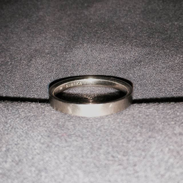 【俄(にわか)の口コミ】 シンプルかつカッコ良いデザイン。
何と言っても俄さんと言う信頼できるブ…