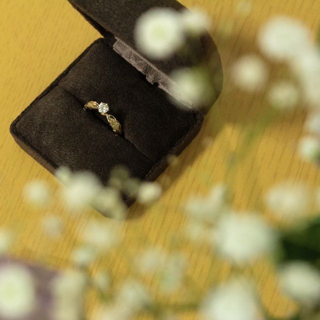 【Wailea(ワイレア)の口コミ】 フルオーダーでリングの柄、素材を選べるところが良かったです。
埋め込み…