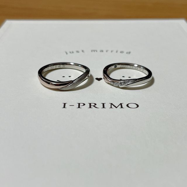 【アイプリモ(I-PRIMO)の口コミ】 2種類の指輪で迷っていました。ノクターナルは重量感、デザインが好きでし…