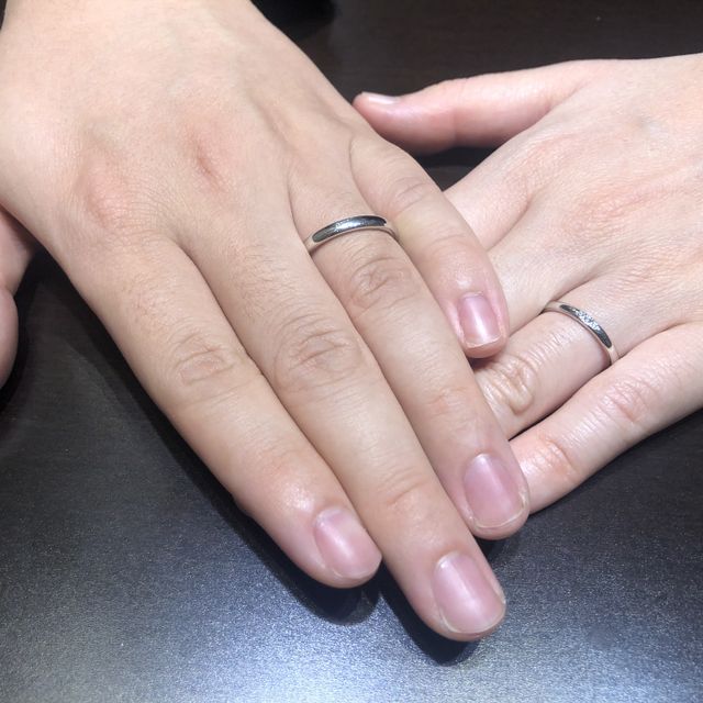 【TRECENTI(トレセンテ)の口コミ】 内側が丸く加工してあり、つけ心地が良かったです。シンプルなデザインな…