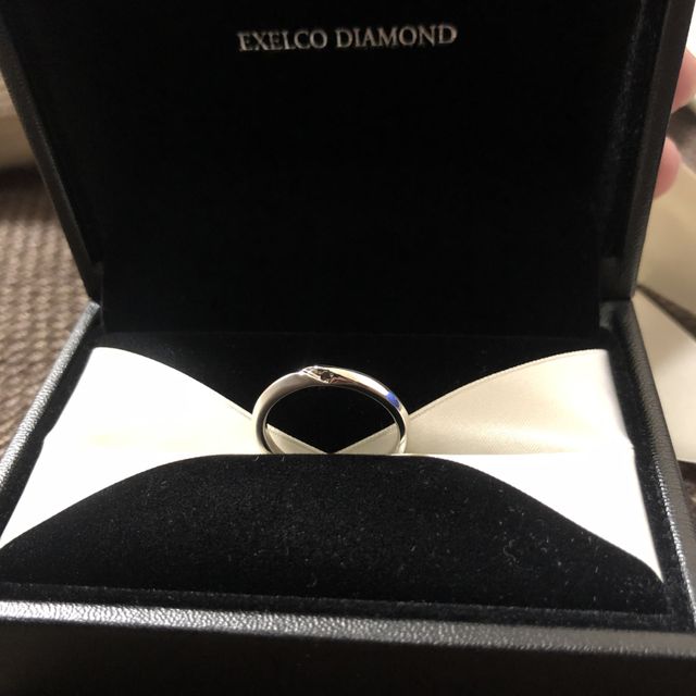 【エクセルコダイヤモンド(EXELCO DIAMOND)の口コミ】 シンプルで良かった為
担当して頂いた方が何個も雰囲気やデザインを伝えた…