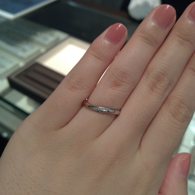 【アイプリモ(I-PRIMO)の口コミ】 婚約指輪もアイプリモで、人気と安心のブランドだったので見に行きました…