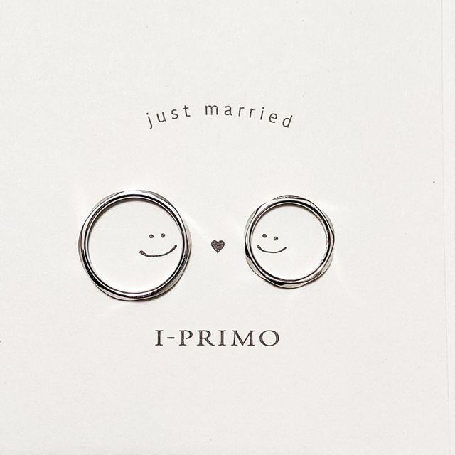 【アイプリモ(I-PRIMO)の口コミ】 全面同じデザインが欲しかったので決めました。
全部キラキラしてると普段…