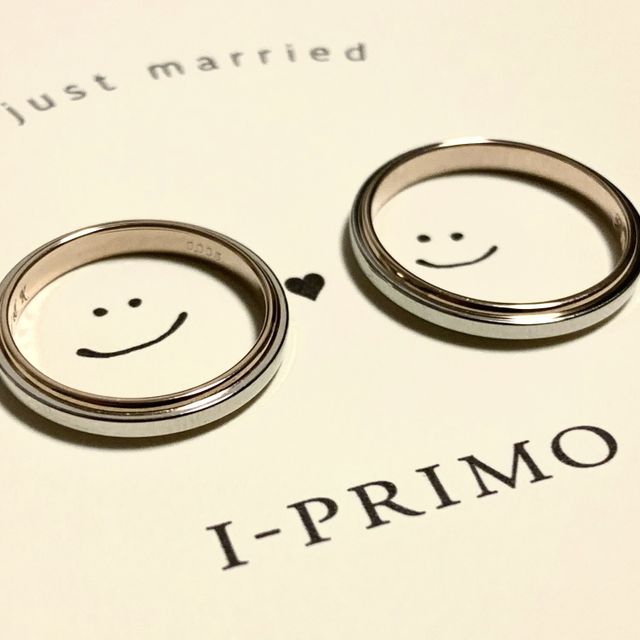【アイプリモ(I-PRIMO)の口コミ】 デザインに惹かれました。
二層のデザインで、中央がピンクゴールド、外側…