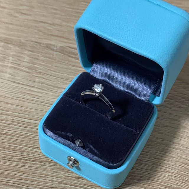 【ティファニー(Tiffany & Co.)の口コミ】 いつか婚約指輪を購入するならシンプルなリングに１粒のダイヤという王道…