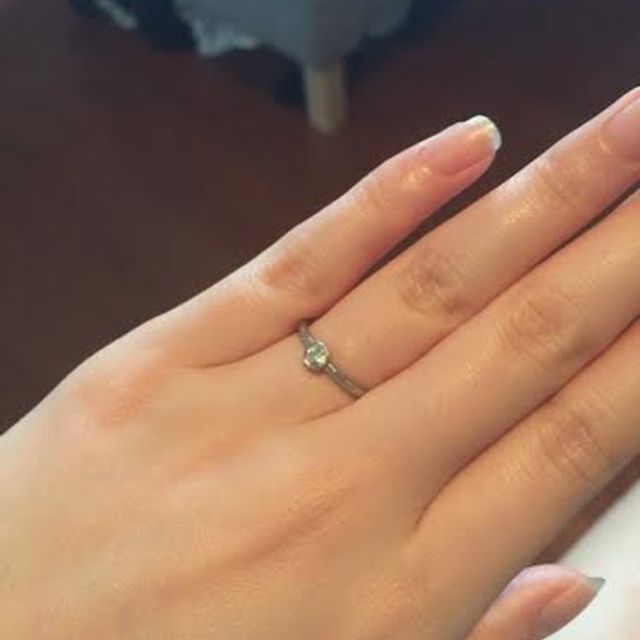 【ティファニー(Tiffany & Co.)の口コミ】 できるだけシンプルなものがよいが、やはり婚約指輪ということでエレガン…