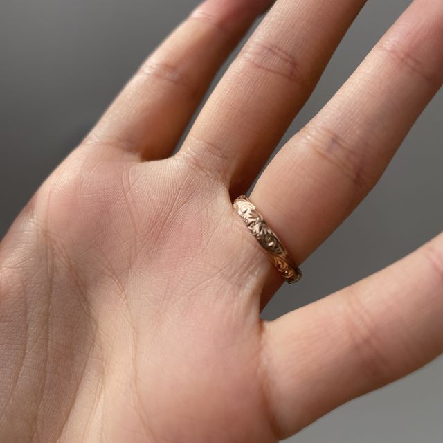 【Local Brand(ローカルブランド)の口コミ】 たくさんの柄から好きなデザインを選びゴールドでも3.4種類の色があり種類…