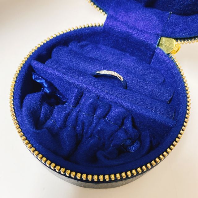 【銀座ダイヤモンドシライシの口コミ】 担当者の方が事前のアンケートをもとに持ってきてくださった指輪を「どっ…