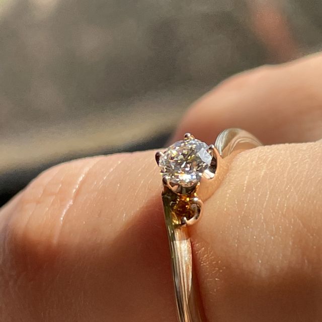 【杢目金屋(もくめがねや)の口コミ】 指輪のデザインを学生の頃に見かけてから、
購入するならここ、と決めてお…