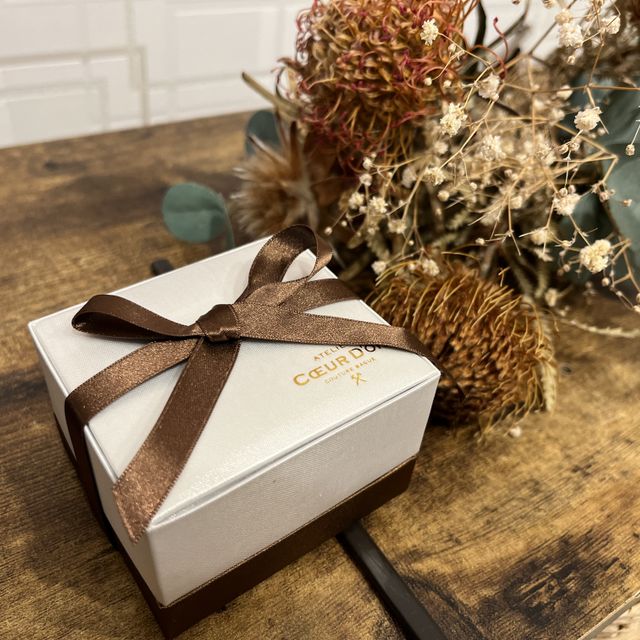 【COEUR D'OR(クゥドール)の口コミ】 なによりメンズのデザインがかわいかったです。主人が即決でした。
また私…