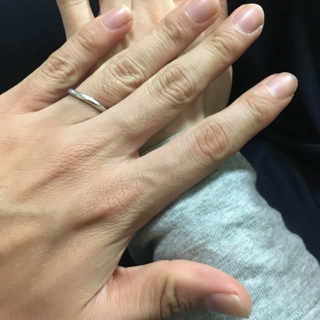 【銀座ダイヤモンドシライシの口コミ】 まずは予算内に収まるかどうかを重視しました。そして耐久性があるかどう…